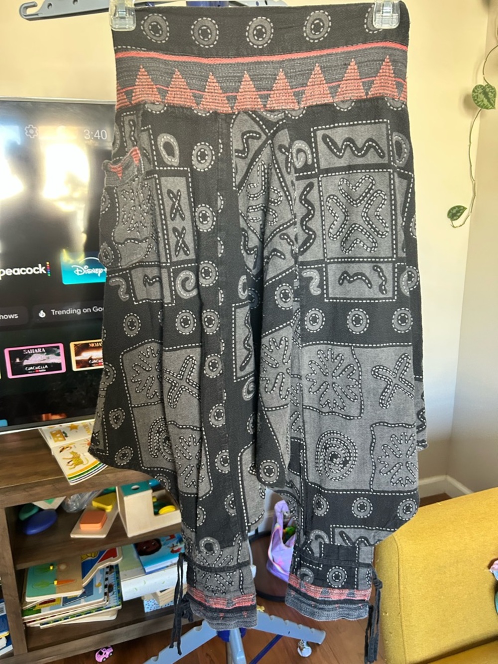 Harem Pants boho black and red harem pants